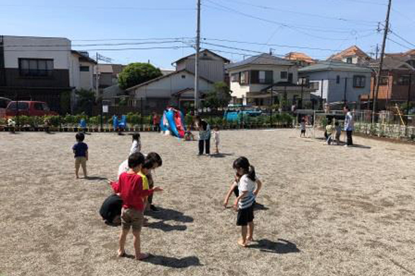 園庭 園庭